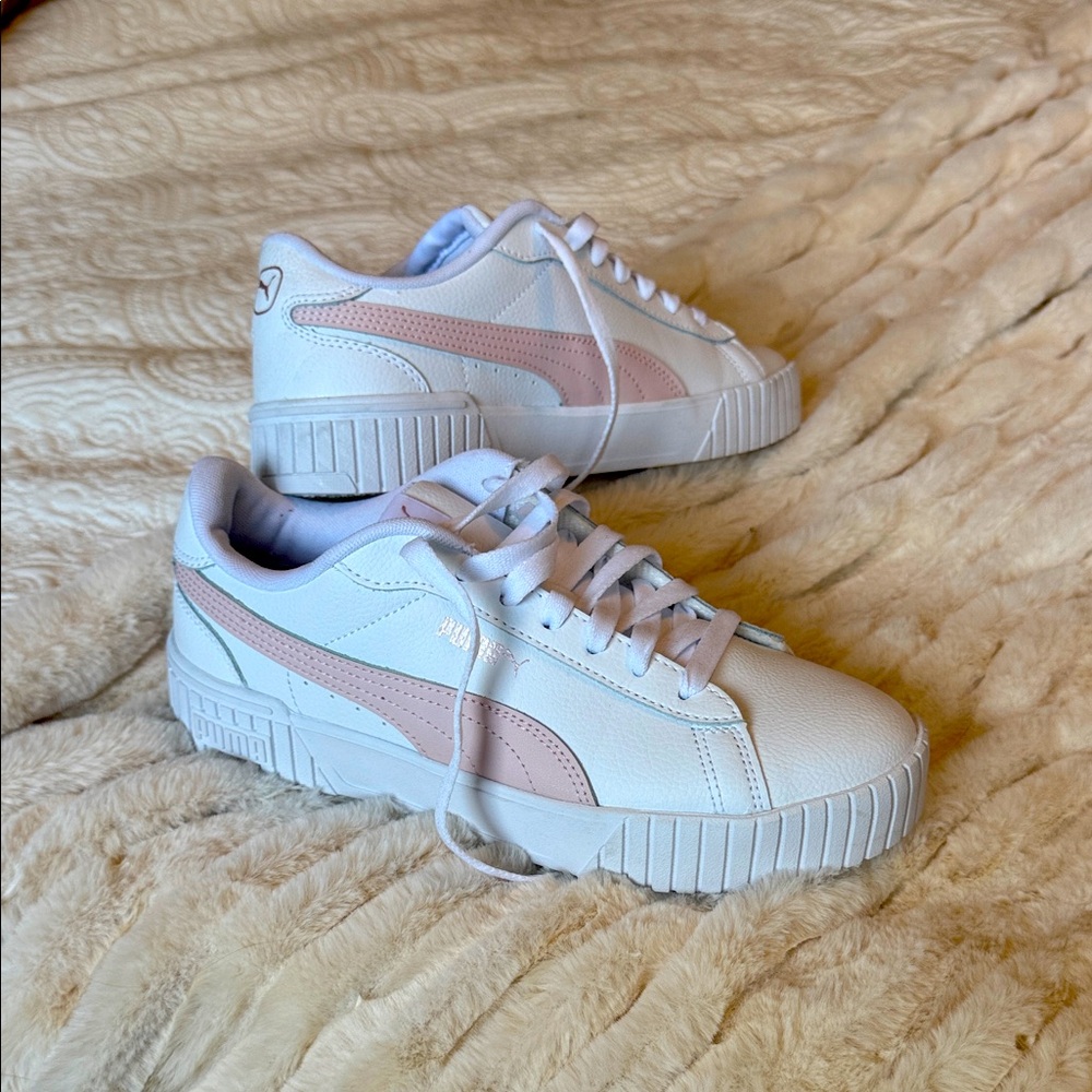 Puma White and Light Pink Sneakers